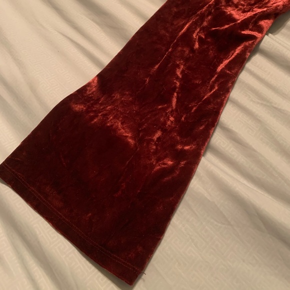 Red Velvet Dress❣️ - Picture 2 of 2
